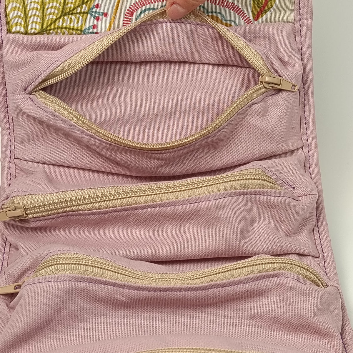 BEAUTY CASE - Da Viaggio Arrotolabile in Cotone Loneta Rosa Floreale - Prodotto artigianale