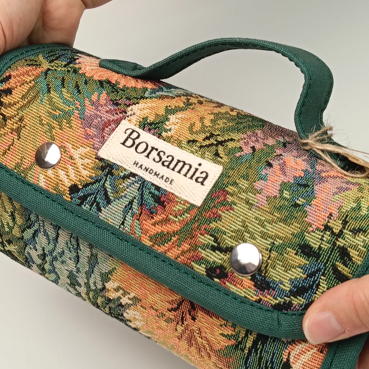 BEAUTY CASE -  Da Viaggio Arrotolabile in Gobelin Floreale Verde - Prodotto artigianale
