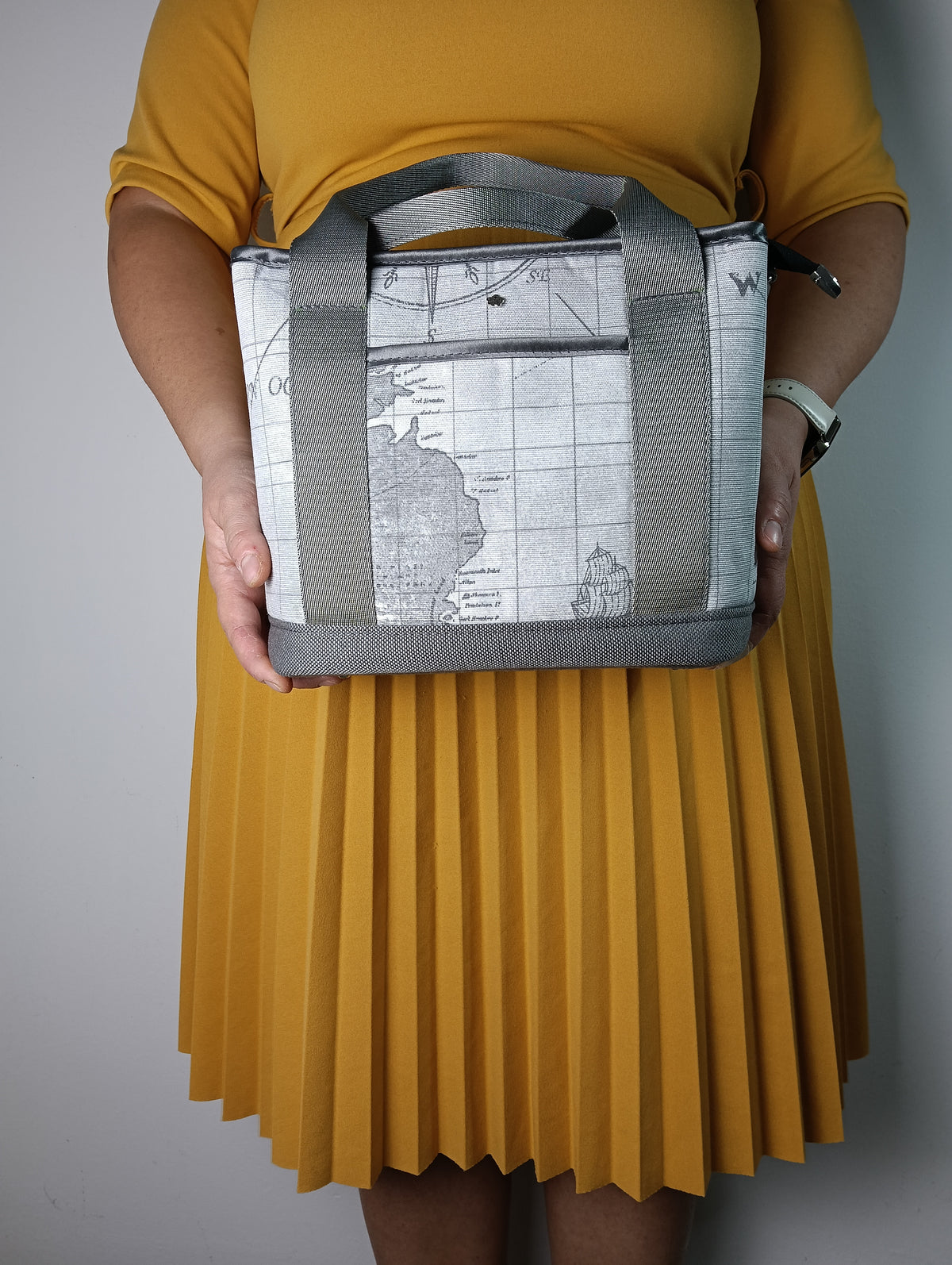 ALESSANDRA - Borsa a mano con tracolla e stampa mappa antica