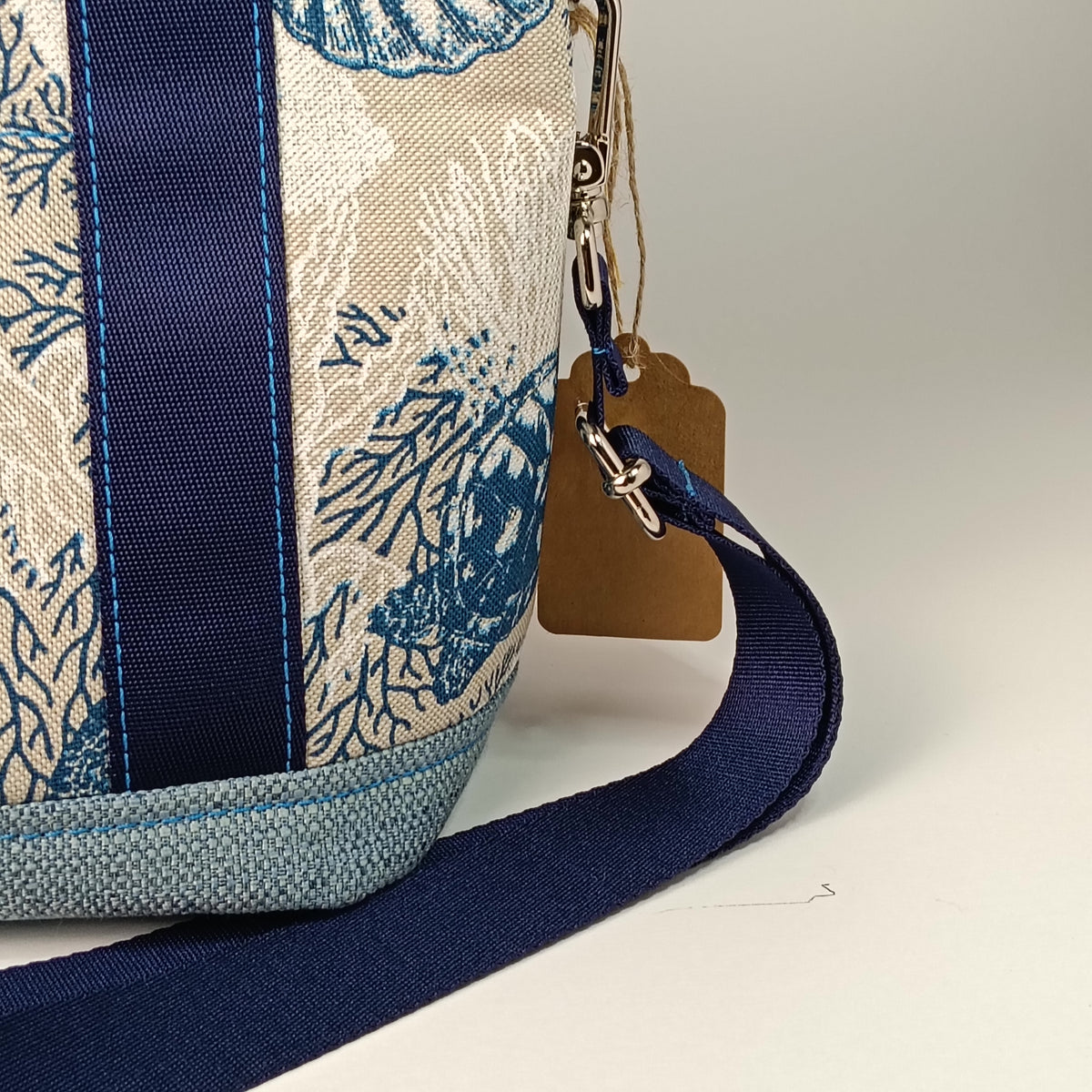 ALESSANDRA - Borsa a mano con tracolla e stampa mare