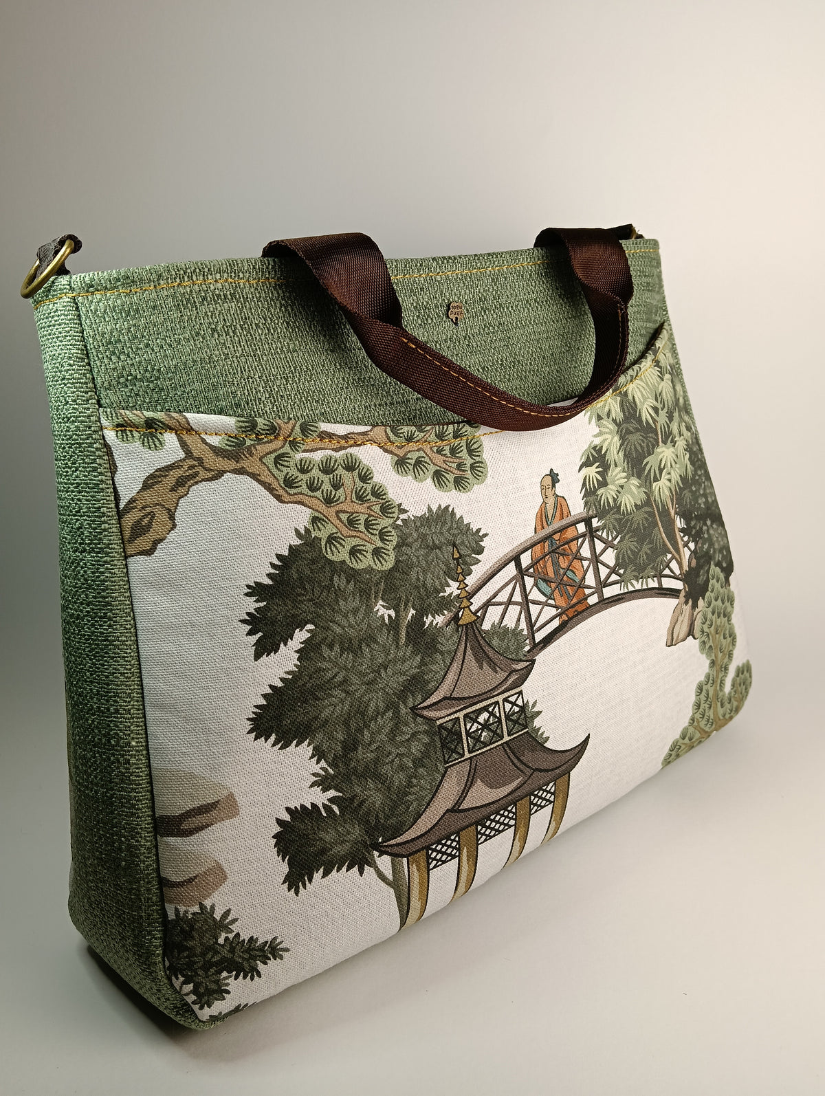 ESTER - Borsa strutturata fatta a mano in stampa giardino orientale - Prodotto artigianale