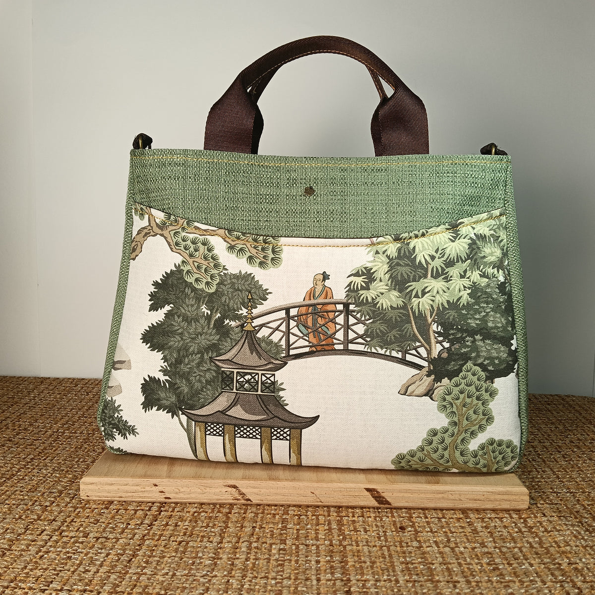 ESTER - Borsa strutturata fatta a mano in stampa giardino orientale - Prodotto artigianale