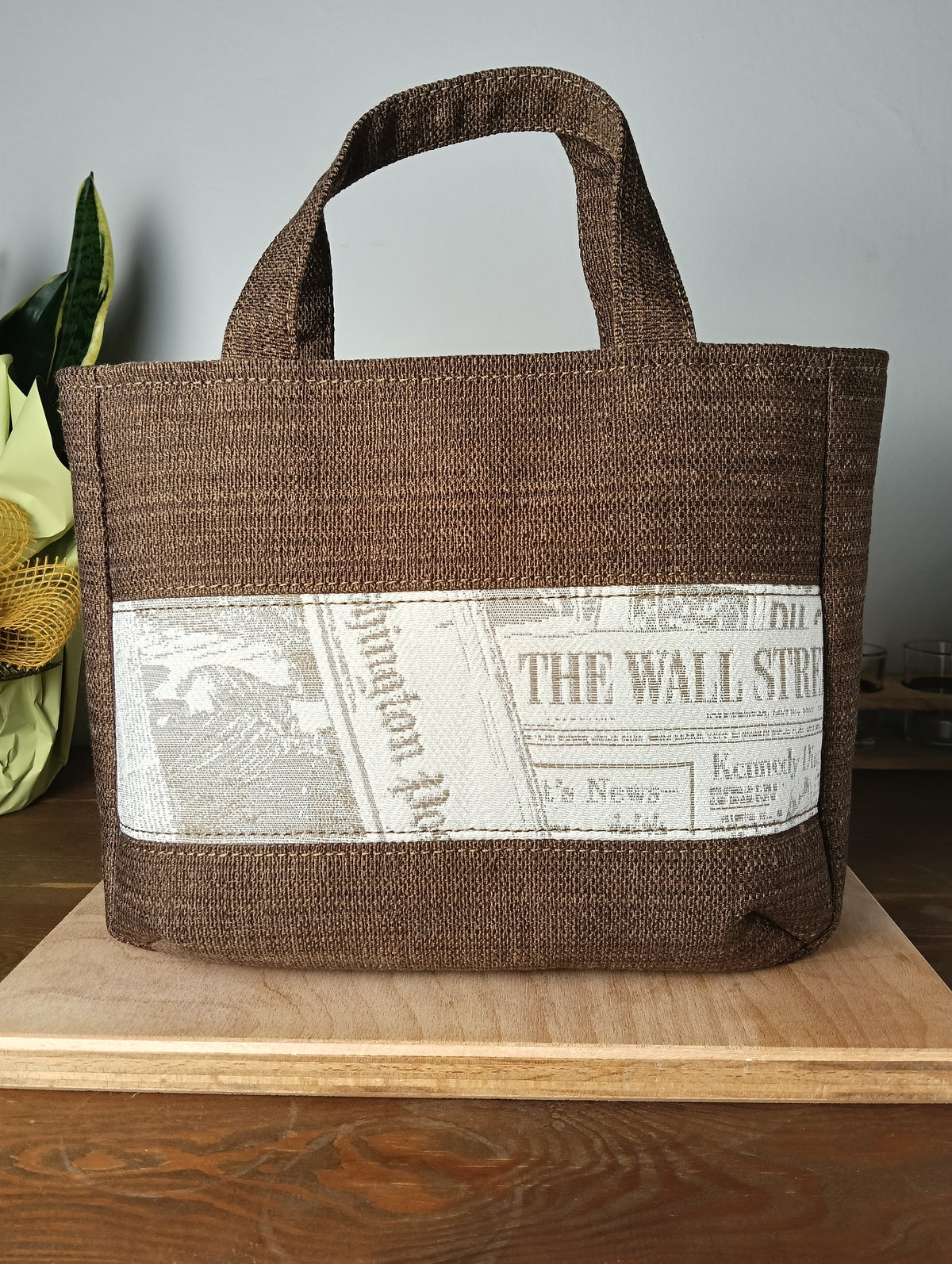 IRIS - Borsa tote bag fatta a mano in tessuto jacquard marrone- Prodotto artigianale