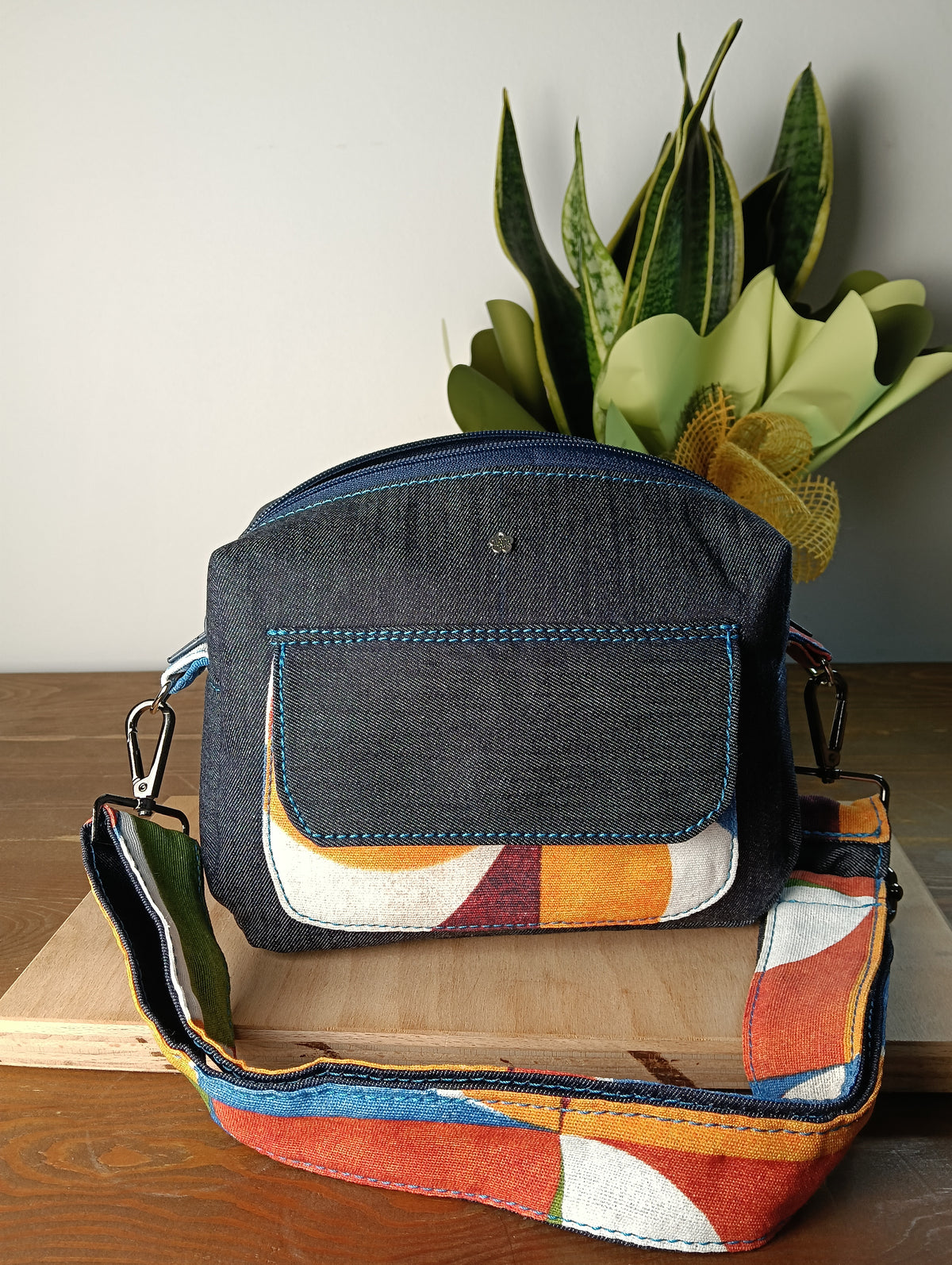 CELESTE - Borsa a tracolla da donna fatta a mano - Prodotto artigianale