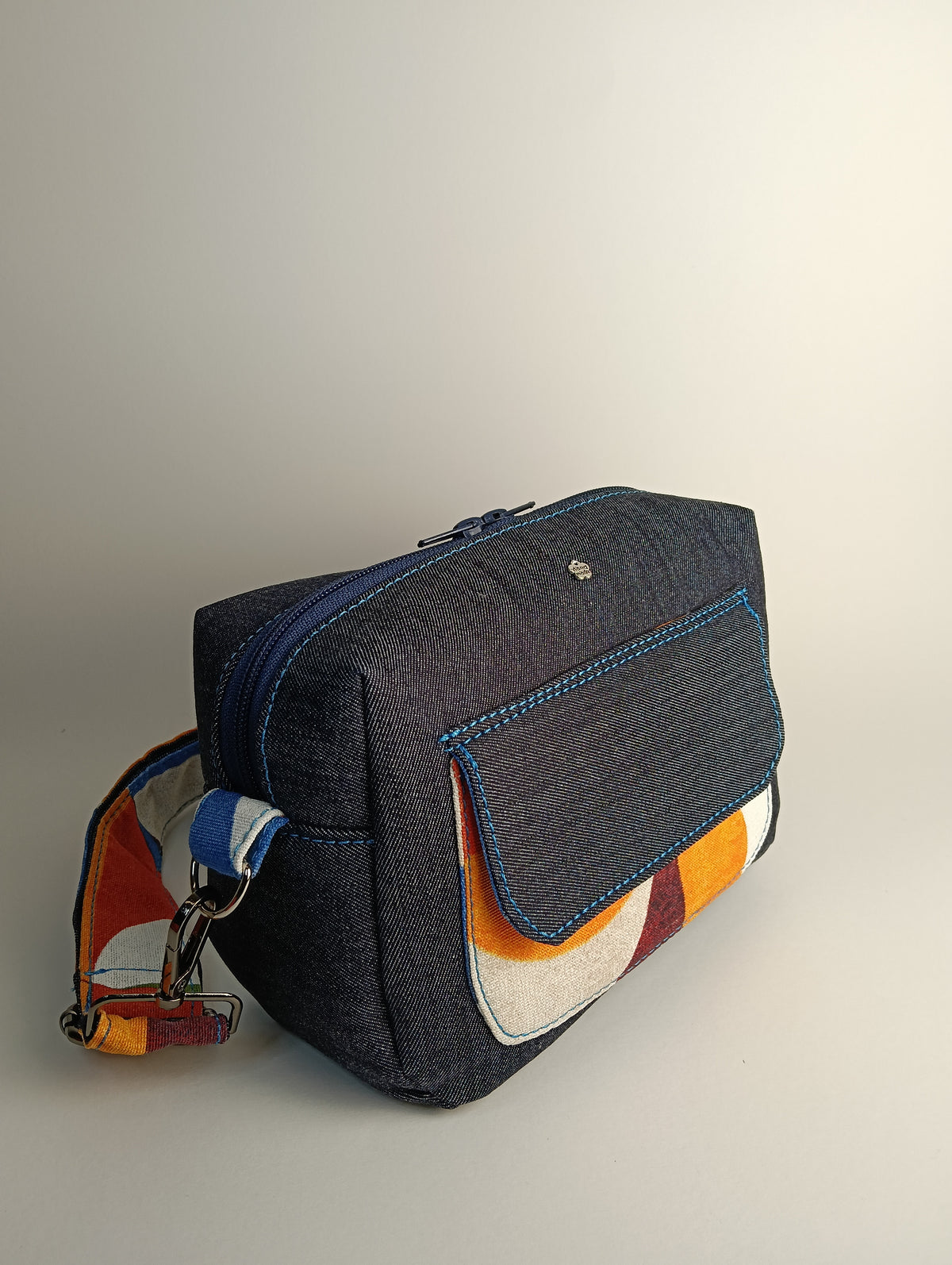 CELESTE - Borsa a tracolla da donna fatta a mano in denim- Prodotto artigianale