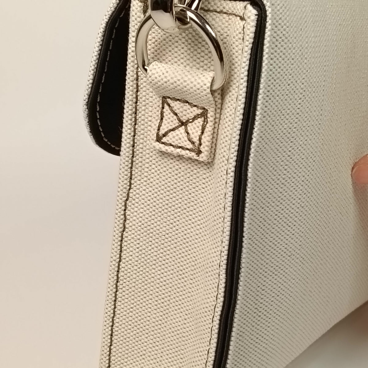 DIDI- Borsa fatta a mano in canvas ecrù modello tracolla - Prodotto artigianale
