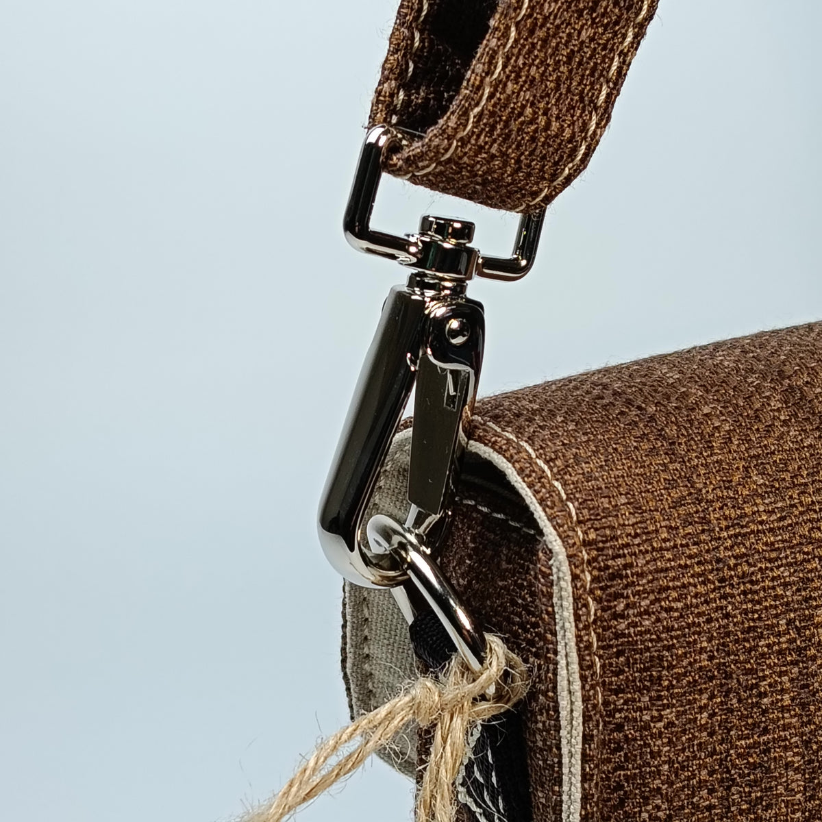 DIDI- Borsa fatta a mano modello tracolla tessuto jacquard marrone - Prodotto artigianale