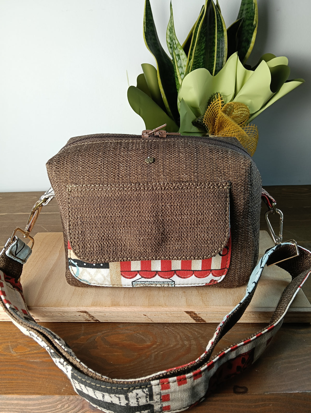 CELESTE - Borsa a tracolla da donna fatta a mano - Prodotto artigianale