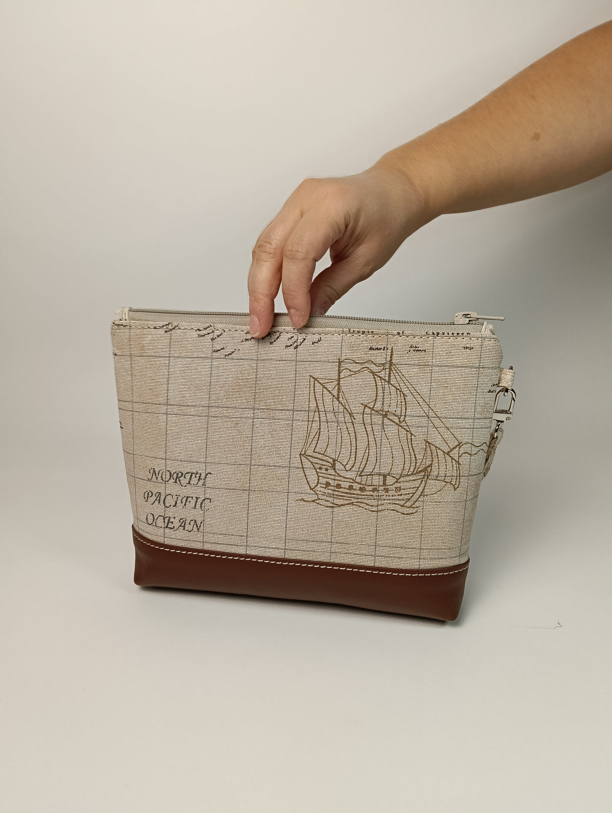 ELENA - Pochette da polso - Prodotto artigianale
