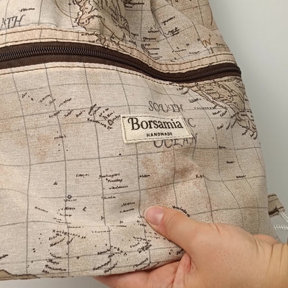 CLOE - Sacca Zaino Mappa Antica in Loneta - Zainetto Artigianale con Tasca a Cerniera - Prodotto artigianale