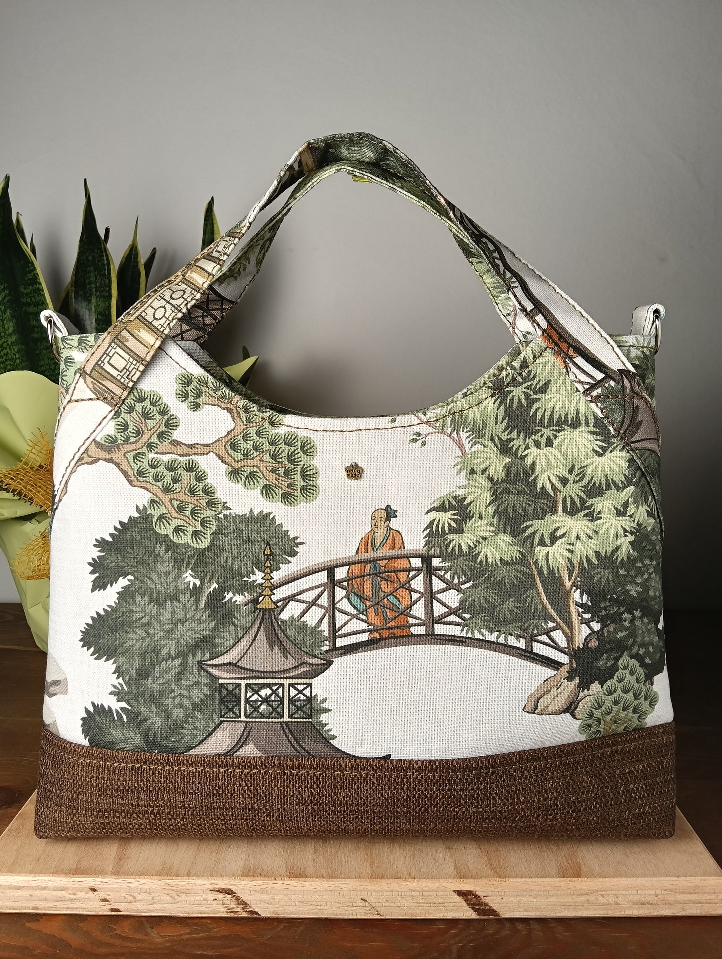 ELEONORA - Handtasche mit Schulterriemen, handgefertigt - Handwerksprodukt